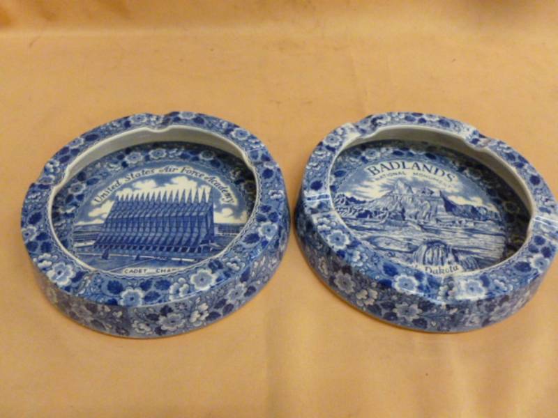 lot 104 image: Vintage Ashtrays