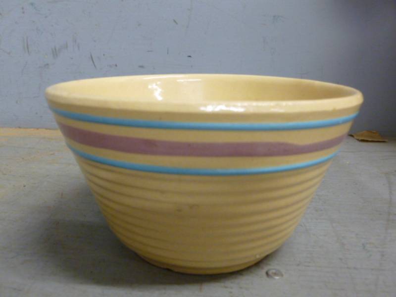 lot 105 image: Vintage Watt Ware