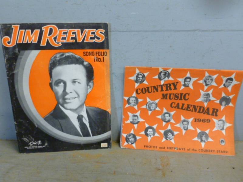 lot 122 image: Collectible