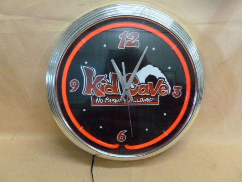 lot 178 image: Neon Clock