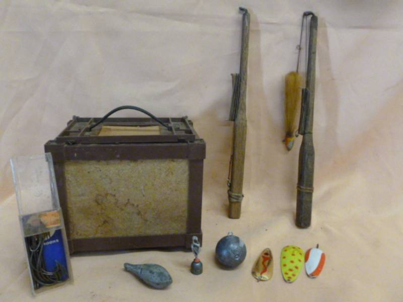 lot 205 image: Vintage Fishing