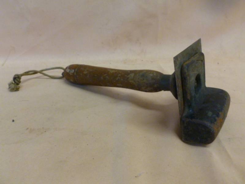 lot 232 image: Antique Tool