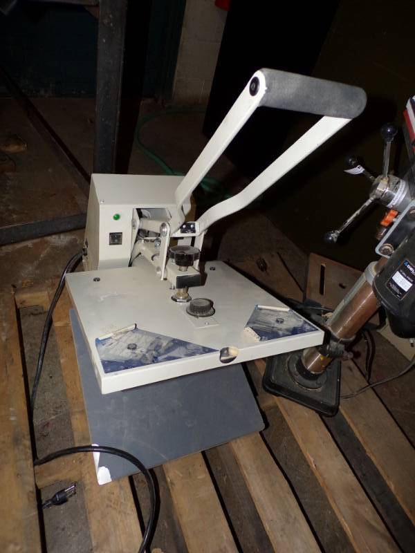 lot 9 image: Thermal Press
