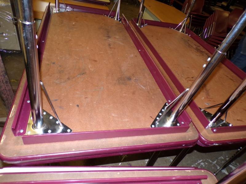 lot 62 image: Lot of 4 maroon trimmed tables