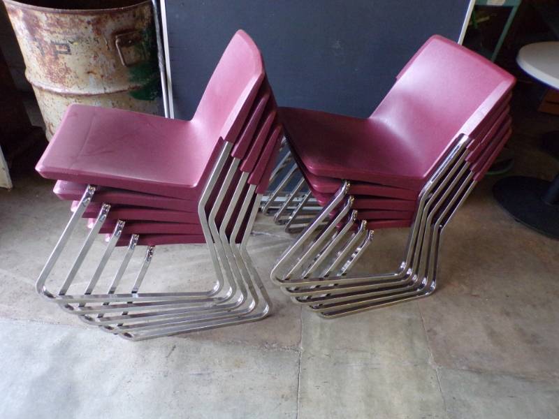 lot 117 image: Set of 10 Red stacking chairs