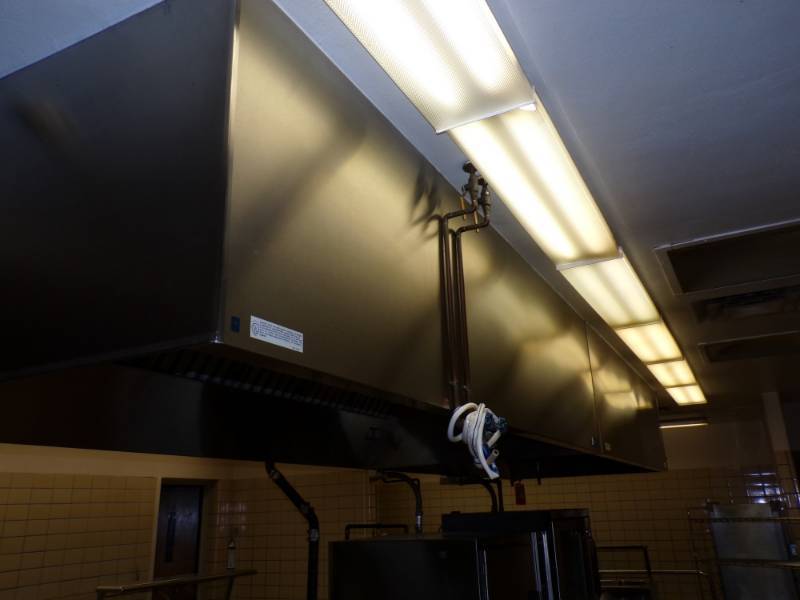 lot 162 image: Overhead Stainless Steel Ventilation System