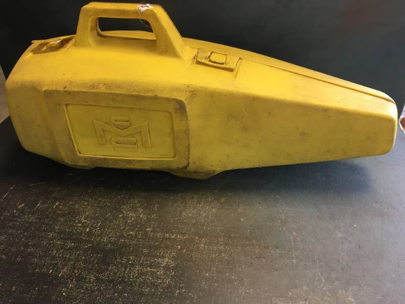 lot 19 image: Mcculloch Chainsaw