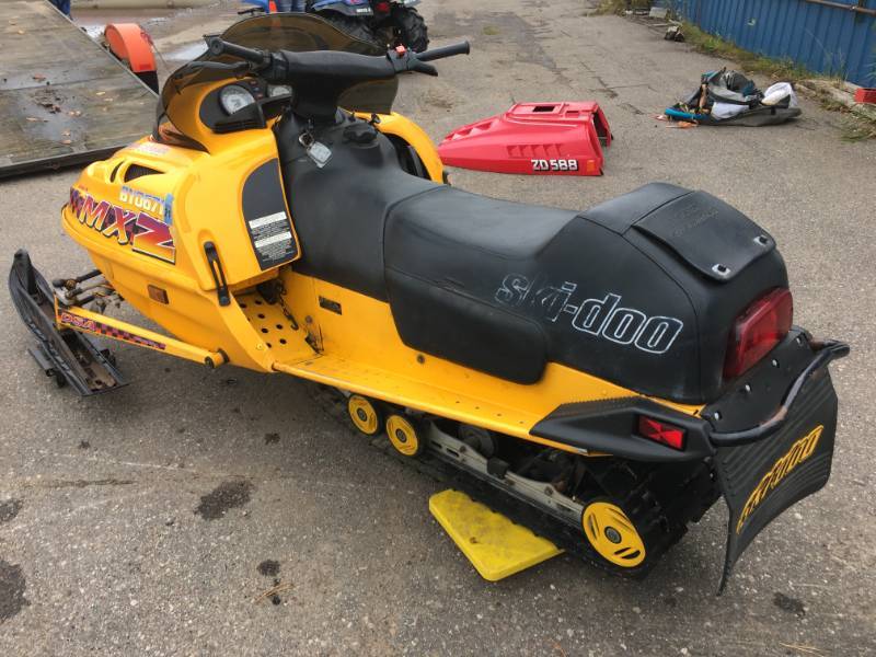 1997 Ski Doo MXZ 440 LC October Auction KBID