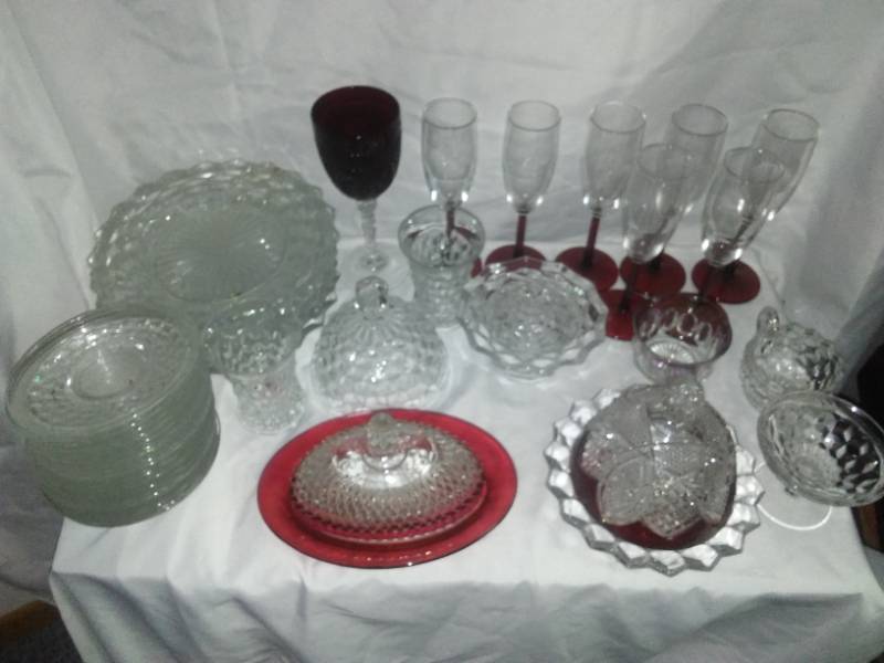 lot 248 image: Fostoria crystal and glass plates.