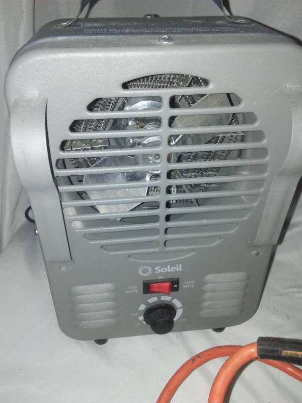 lot 277 image: Soliel heater and Black & Decker sander.
