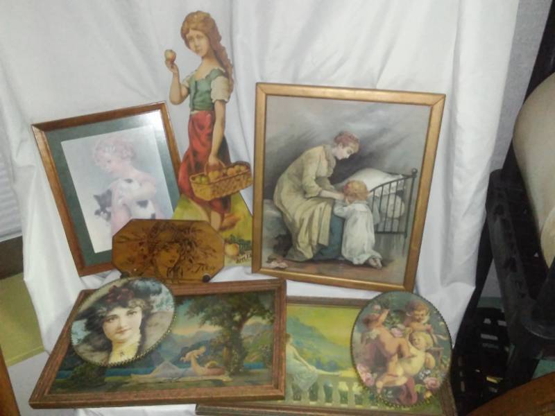 lot 278 image: 8 pieces of artwork. Quite unique.