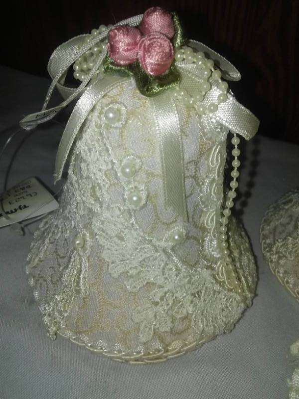 lot 455 image: NEW Decorator cloth Wedding Bells dcor.