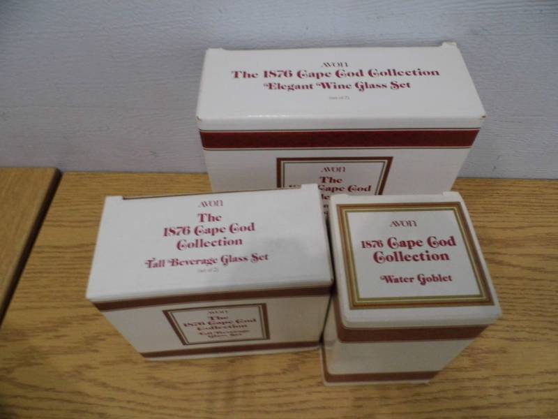 lot 14 image: Cape Cod Glasses