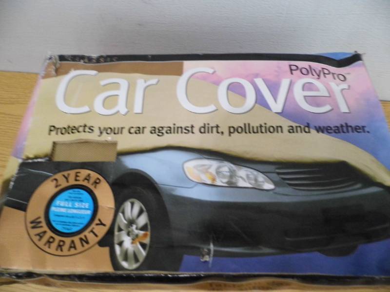 lot 45 image: Poly Pro Car Cover