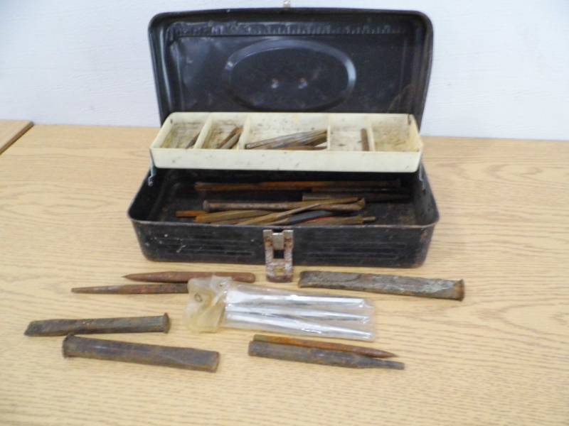 lot 48 image: Toolbox - Punches - Chisels