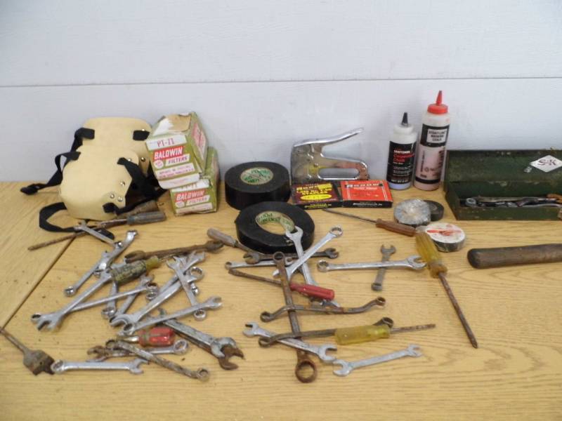 lot 50 image: Tools