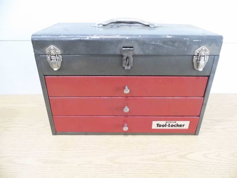 lot 59 image: Tool-Locker
