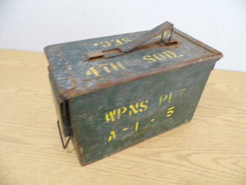 lot 71 image: Metal Ammunition Can