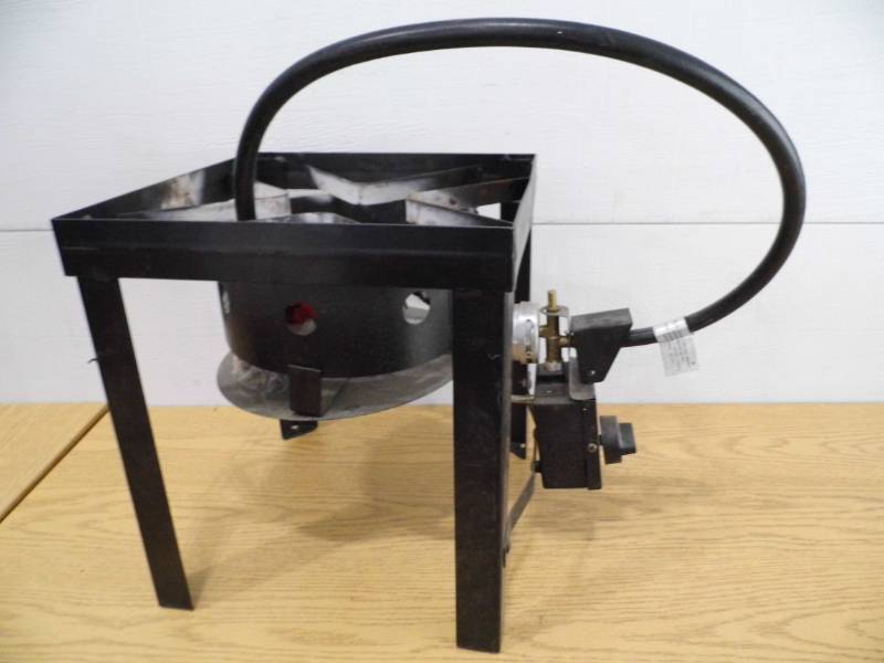 lot 78 image: Cooker Base