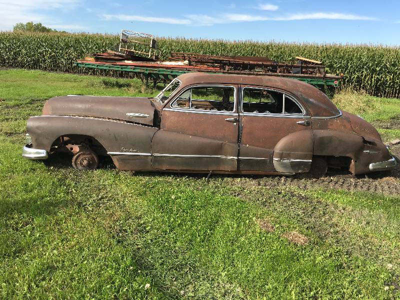 lot 12 image: 1947 Or 1948 Buick Super Inline Straight 8