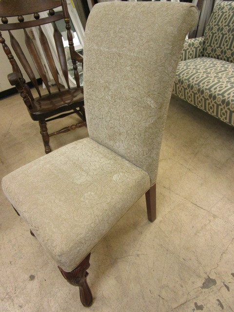 lot 223 image: BOMBAY COMPANY ACCENT CHAIR