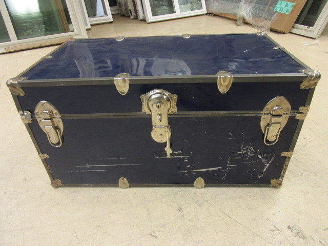 lot 233 image: STORAGE TRUNK