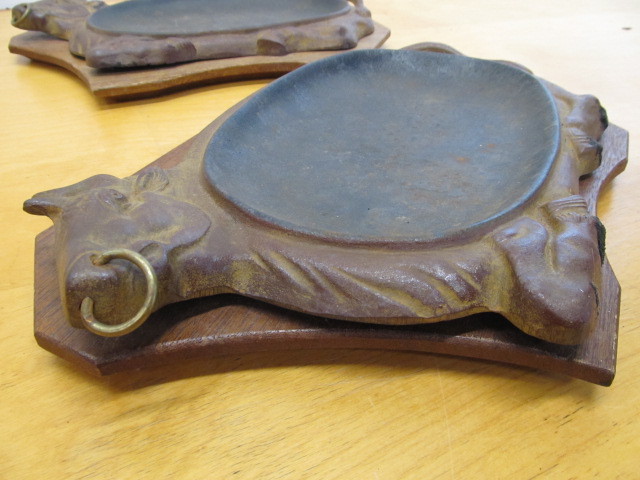 lot 184 image: Pair of Vintage Cast Iron Bull Steak Platters