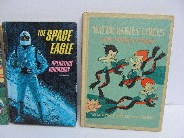 lot 221 image: Vintage Sci-Fi Army etc Hardcover Books