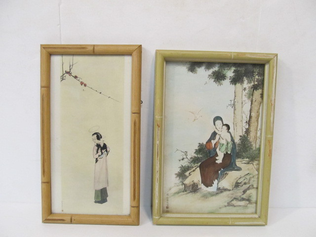 lot 146 image: Antique Hand Painted etc Small Japanese Artworks