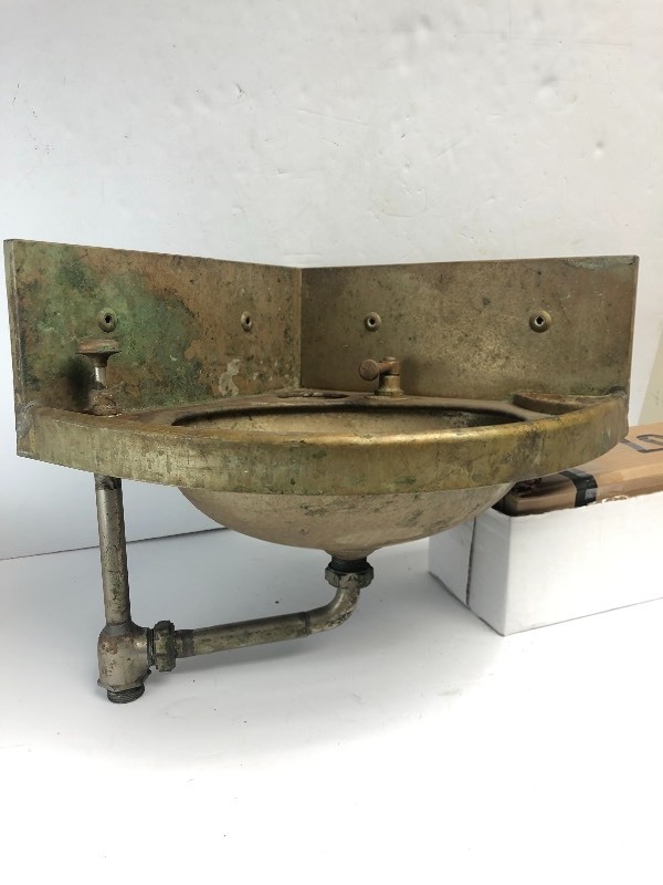 lot 8 image: Original Antique Railroad Train Car Brass Sink 