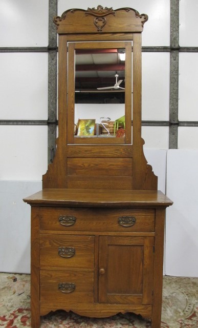 lot 201 image: Nice Antique Dovetailed Commode Cabinet w Mirror