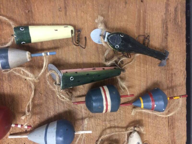 lot 35 image: Lot OF Fishing Lure Replica Wall Decor Ornaments