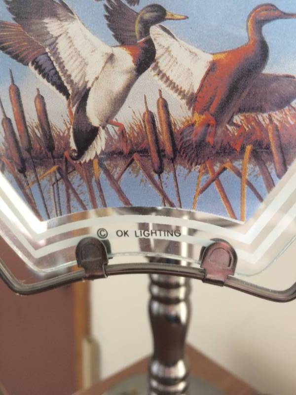 lot 36 image: Great Looking Waterfowl Touch Lamp by OK Lighting - Touch Does Not Work Anymore - Needs Repair