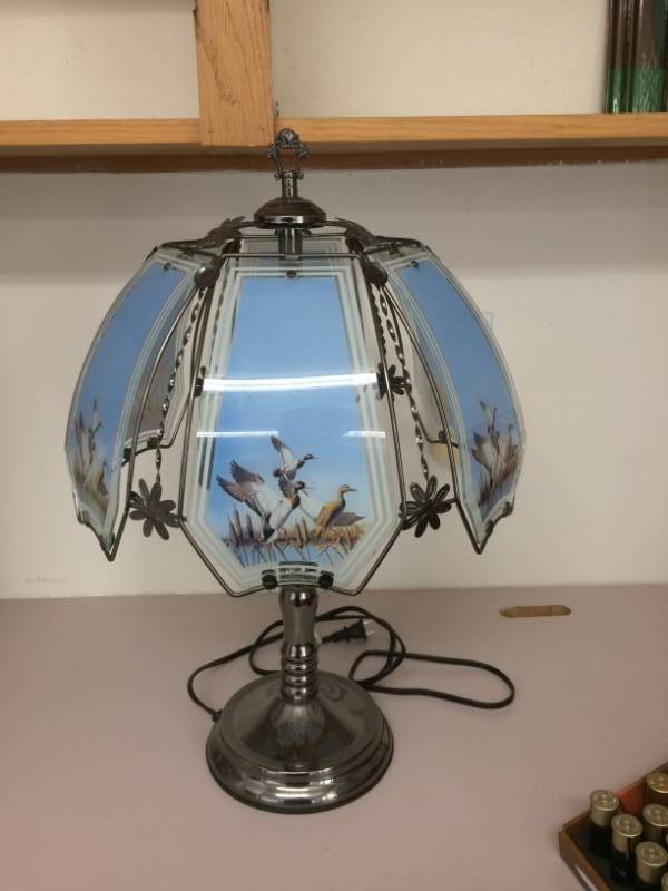 lot 55 image: Great Looking Waterfowl Touch Lamp by OK Lighting - Touch Does Not Work Anymore - Needs Repair
