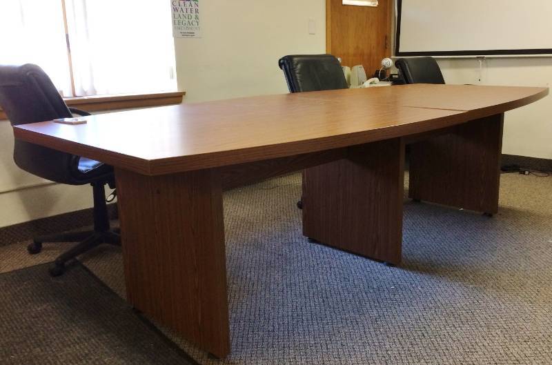 lot 3 image: MSRP $2000 High Quality LACASSE Concept 70 Executive Boardroom Boat Shaped Conference Table - Bourbon Cherry Finish (Limited Lifetime Warranty) - Excellent Condition Please see PDF For Price Guide & More Info