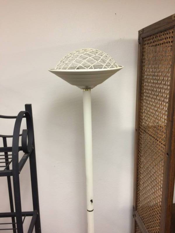 lot 97 image: Floor Lamp - Working condition