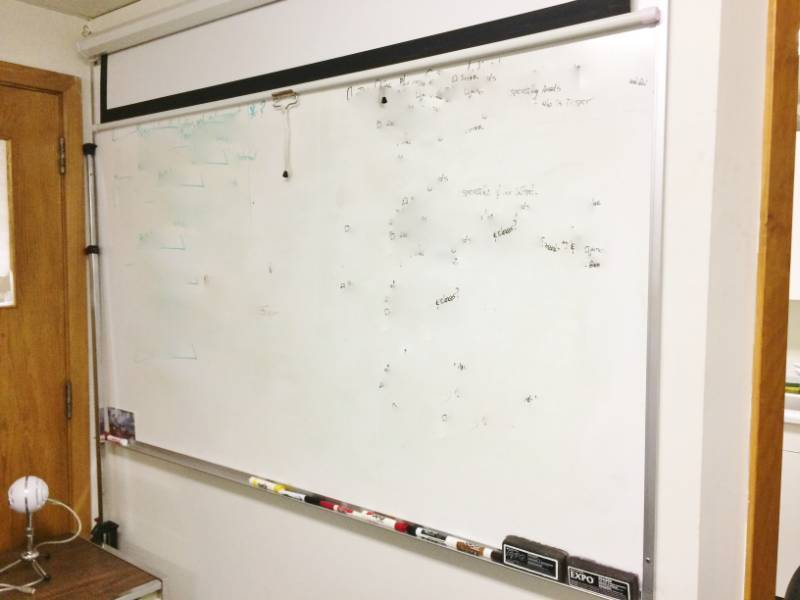 lot 100 image: Large Dry Erase Board