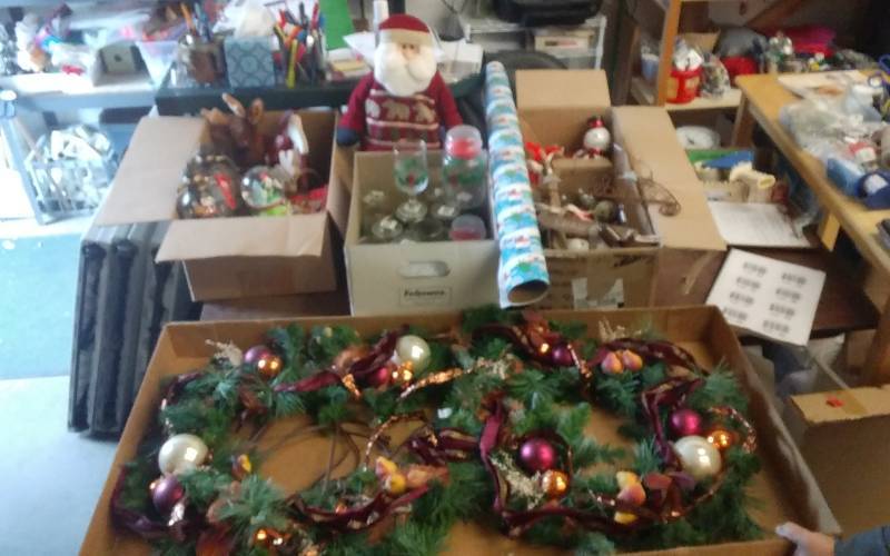 lot 38 image: Large Lot Of Christmas Related, Wreaths, Ornaments, Goblets