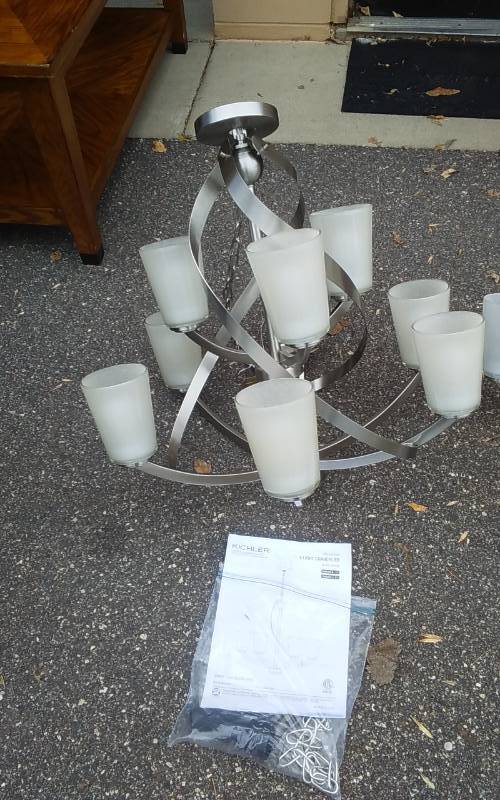 lot 43 image: Kichler 9-Light, 2-Tier Chandelier