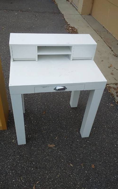 Small Writing Desk With Drawer Hutch Top 33x22x30 Family Shoes