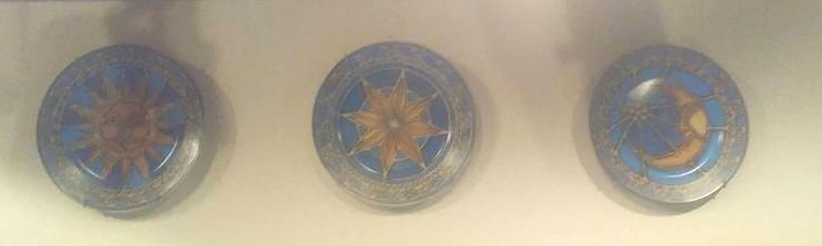 lot 45 image: 3-Piece Decorative Plates (SunMoonStar)