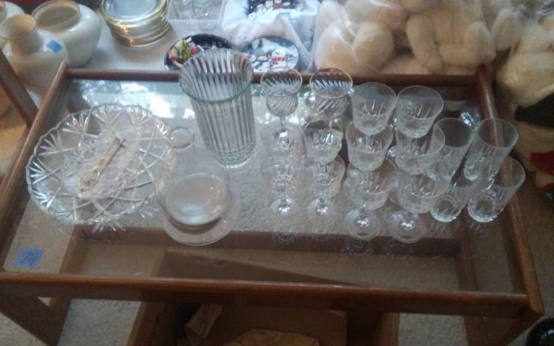 lot 107 image: Lot Of Crystal Goblets, Vases, 2-Tier Server