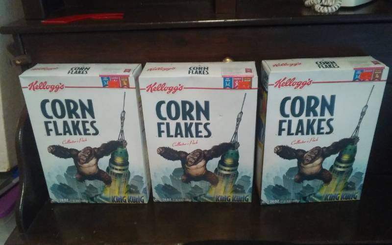 lot 115 image: 3-Boxes King Kong Collector Corn Flakes