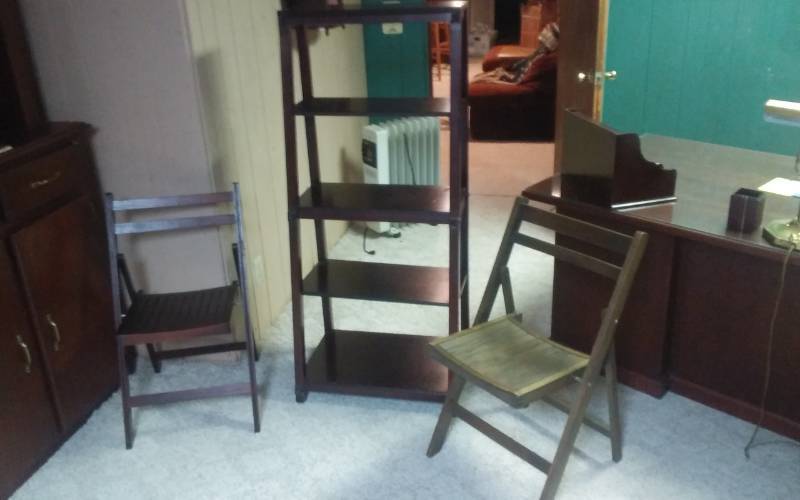 lot 126 image: 2-Wood Folding Chairs, 1-Free Standing Book Shelf 24x15x54
