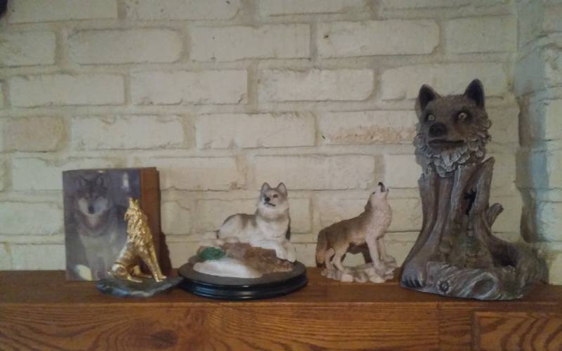 lot 137 image: Collection Of Wolf Figurines