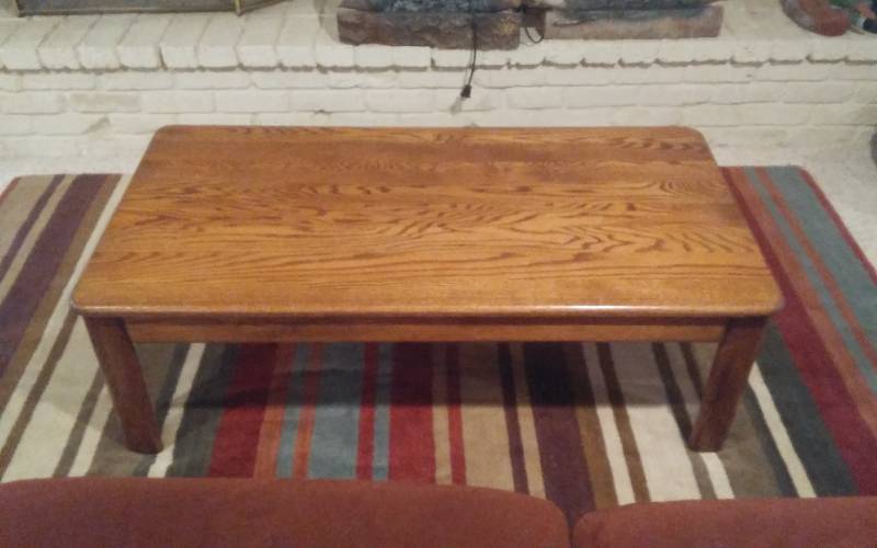 lot 145 image: 3-Piece Table Set Coffee Table 24x48x15, 2-End Tables 25x20x20