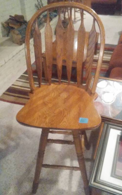 lot 160 image: Swivel Oak Bar Stool 30-Inch Seat Height, 50-Inches Tall