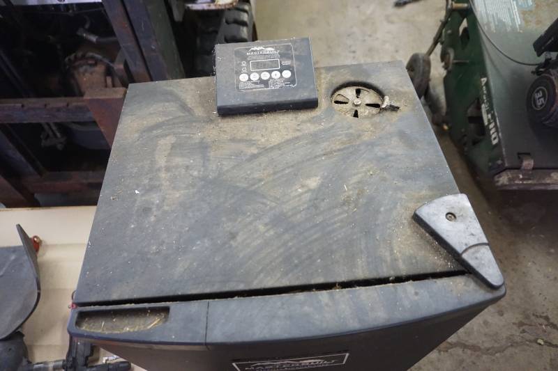 Masterbuilt Model 20070910 30 Digital Smoker
