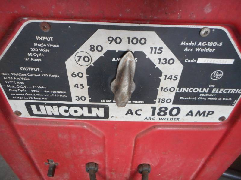 lot 6 image: Lincoln AC 180 Amp Arc Welder