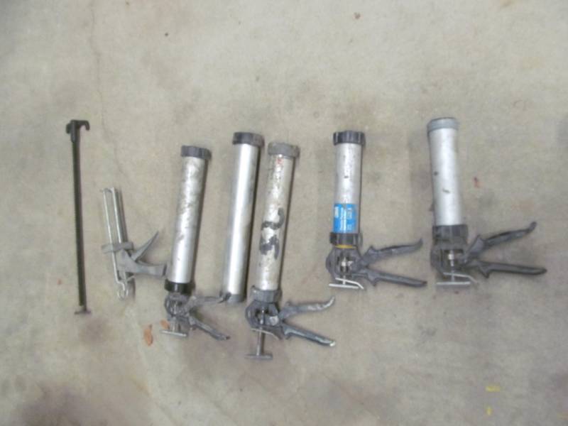 lot 10 image: 3M Flexiablepackage applicant guns